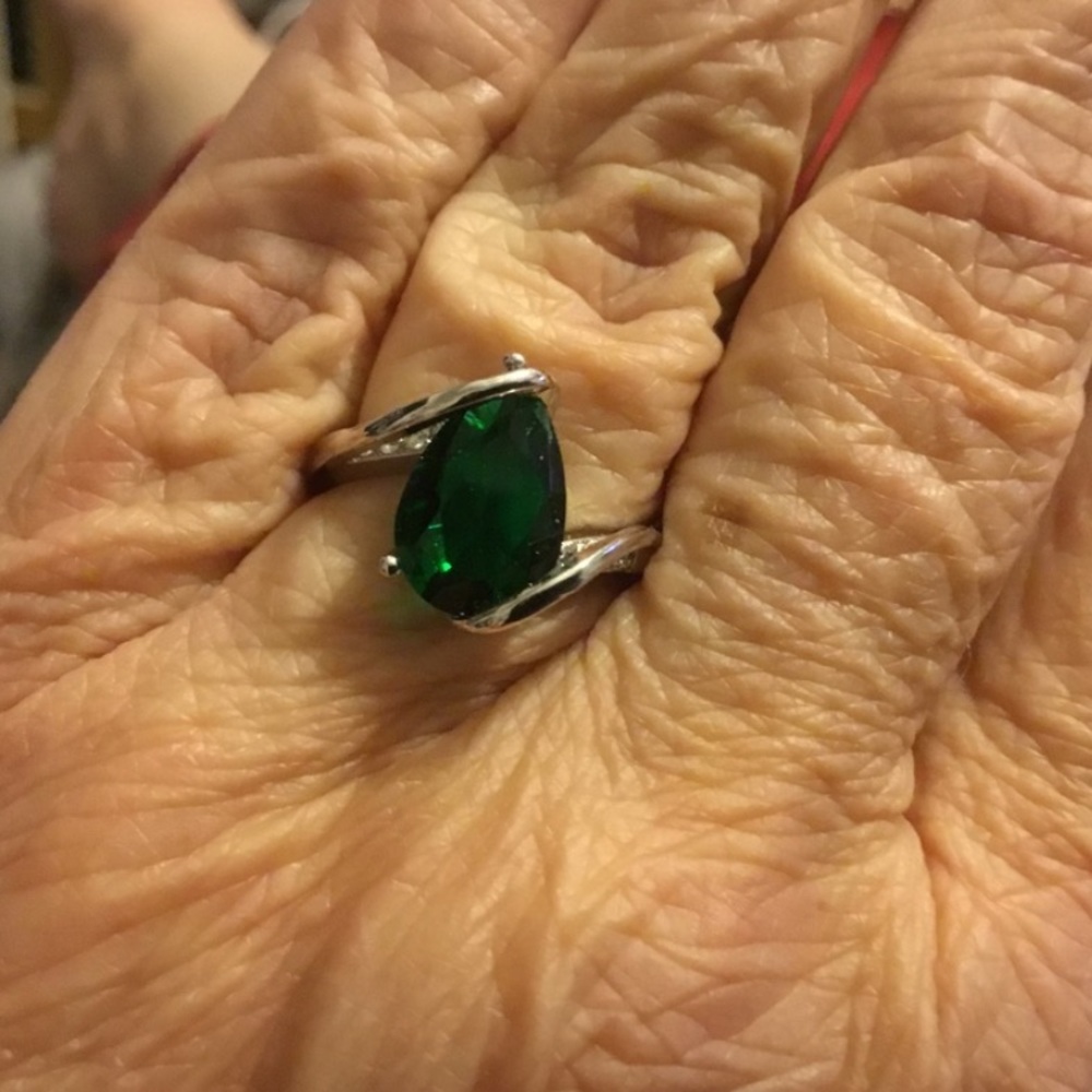Silver Emerald (lab created and CZ diamond ring - Picture 4 of 5